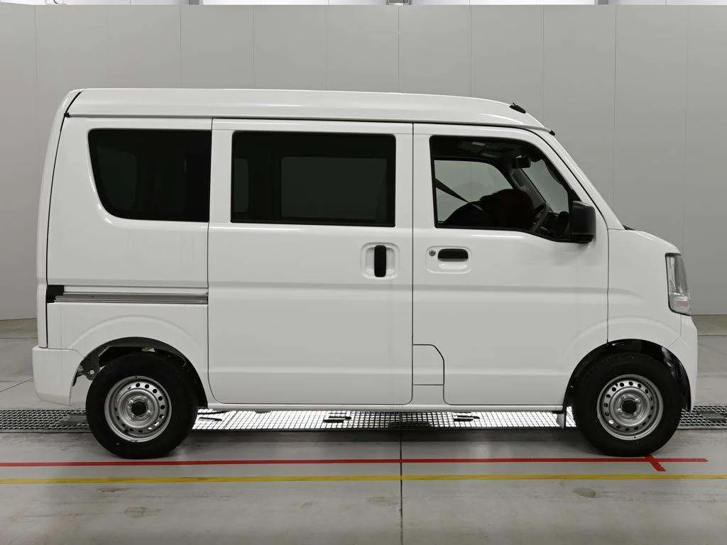 Nissan NV100 Clipper DR17V 2026